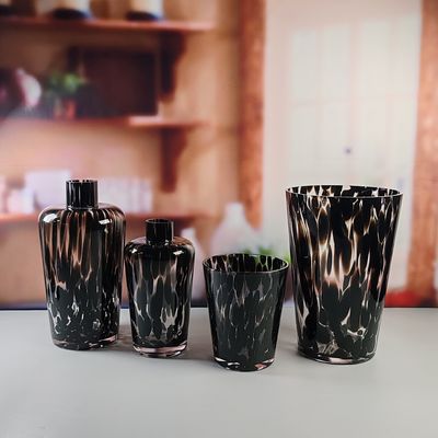품질 Handmade Amber Glass Vase Modern Unique Vase for Table Centerpiece Decorative Flower Vases for Home Office Wedding(S size) 공장