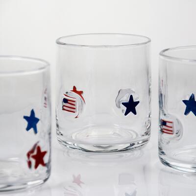 품질 400ml 용량의 핸드 블로운 애국 디자인 아이콘 유리잔 - 위스키 및 칵테일용 투명 텀블러 공장