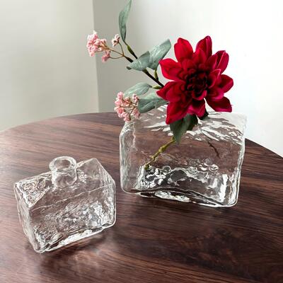 품질 Rectangular Clear Hammered Glass Vase - Modern Minimalist Decorative Flower Vase for Table Centerpiece 공장