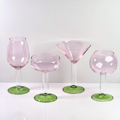 품질 Hand Blown Borosilicate Stemmed Wine & Cocktail Glass Set, Pink Bowl with Green Hollow Stem Base, Colored Spray Tinted Art Goblets for Bar, Wedding & Table Decor 공장