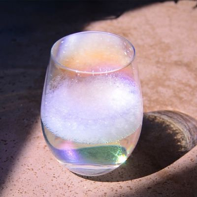 품질 이온은 레인볼 16 항공 회사 코드 줄기 없는 포도주 잔, 고대 크리스탈 포도주 잔을 도금처리했습니다 공장