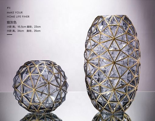 품질 결혼하기 위한 창조적 핸즈페인티드 장식적 유리 꽃병 공장