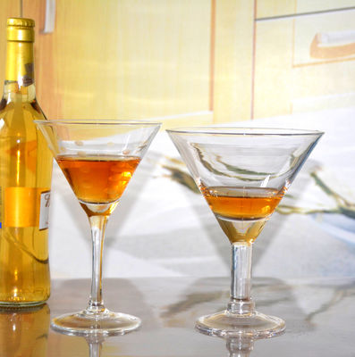 품질 유일한 특화 두꺼운 줄기 크리스탈 칵테일 글라스 공장