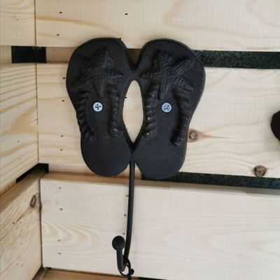 품질 집의 장식은 철 공예품을 던진 철 코트 후크로 일했습니다 공장