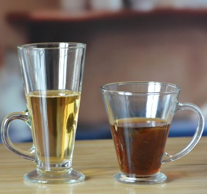 품질 아일랜드 스타일 기계 만든 크리스탈 위스키 터블러 손잡이 공장