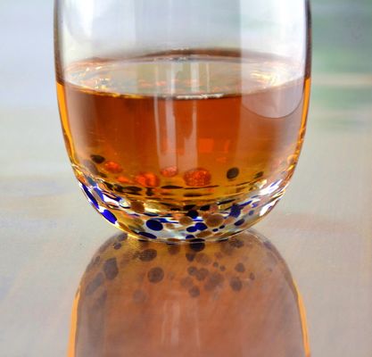 품질 레드 스타들은 안경을 마시는 창조적 자갈 체조 선수를 입각했습니다 공장