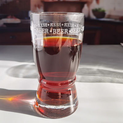 품질 크리에이티브 큰 입 술집 크래프트 맥주 글래스 서클 로고 장식 공장