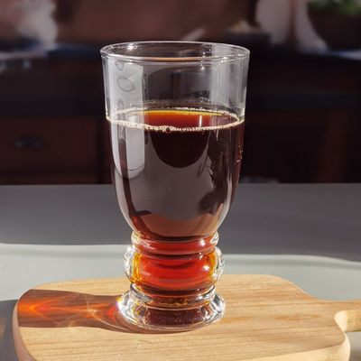 품질 550ml 레트로 스타일 수작업 맥주 툴리프 잔 손잡이 바닥 공장